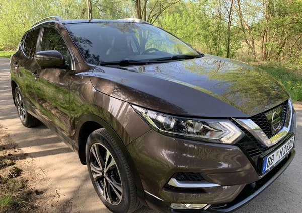 Nissan Qashqai cena 86500 przebieg: 69000, rok produkcji 2017 z Brzostek małe 781